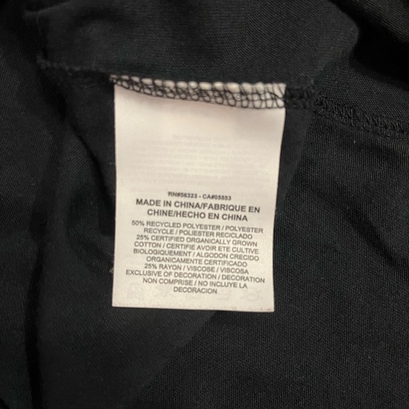 Nike | Futura Logo Scoop-Neck Long Sleeve Top in Black/White Size Medium - Picture 3 of 5